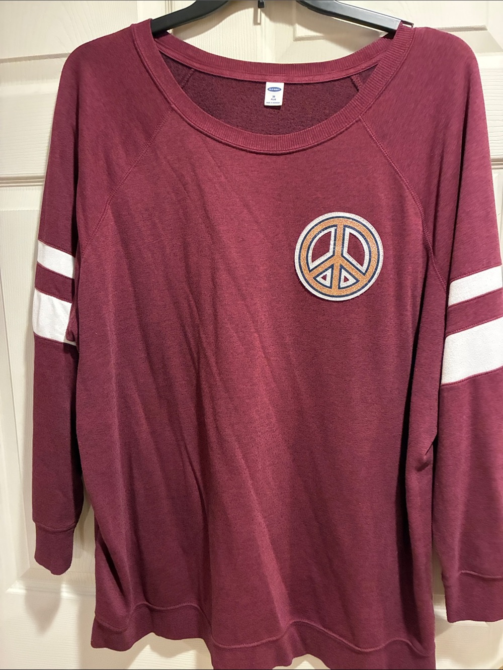 Women’s ' Burgundy Peace Patch Long-Sleeve Top